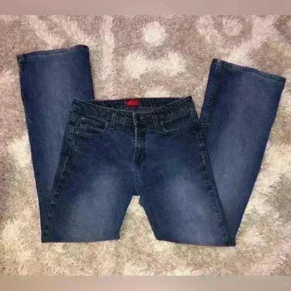 Mossimo Supply Co. Denim - Mossimo Stretch jeans size 11
